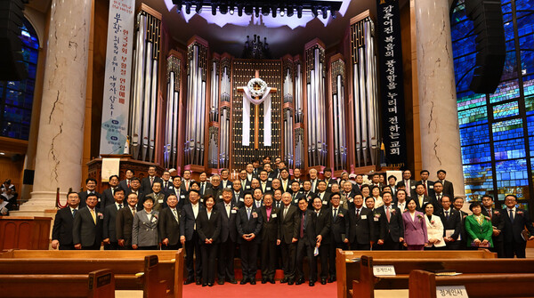 2025 한국교회 부활절 연합예배가 4월 20일 오후 4시 서울 강남구 광림교회(김정석 감독회장)에서 ‘부활, 회복의 은혜, 새 역사 창조’라는 주제로 드려졌다. 